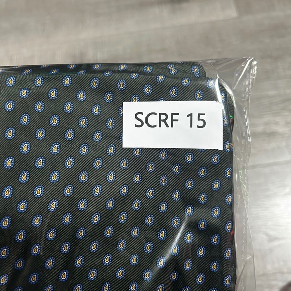 Angelo Bosani Silk Lambswool Scarf Dapper Polka Dot Pattern Green - Picture 6 of 6